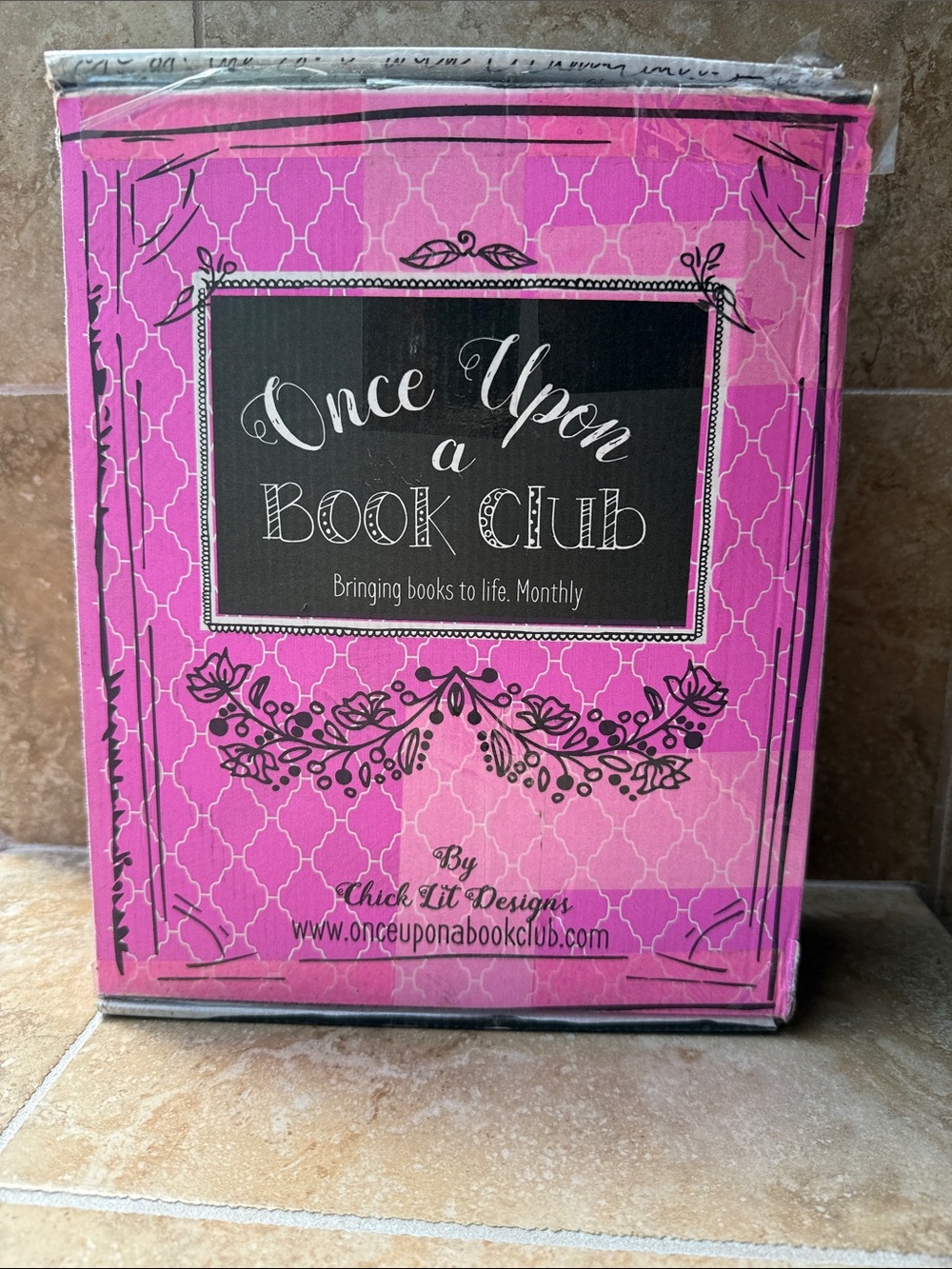 Once Upon A Book Club Box “Love Of My Lives” & 4 Corresponding Themed Gifts